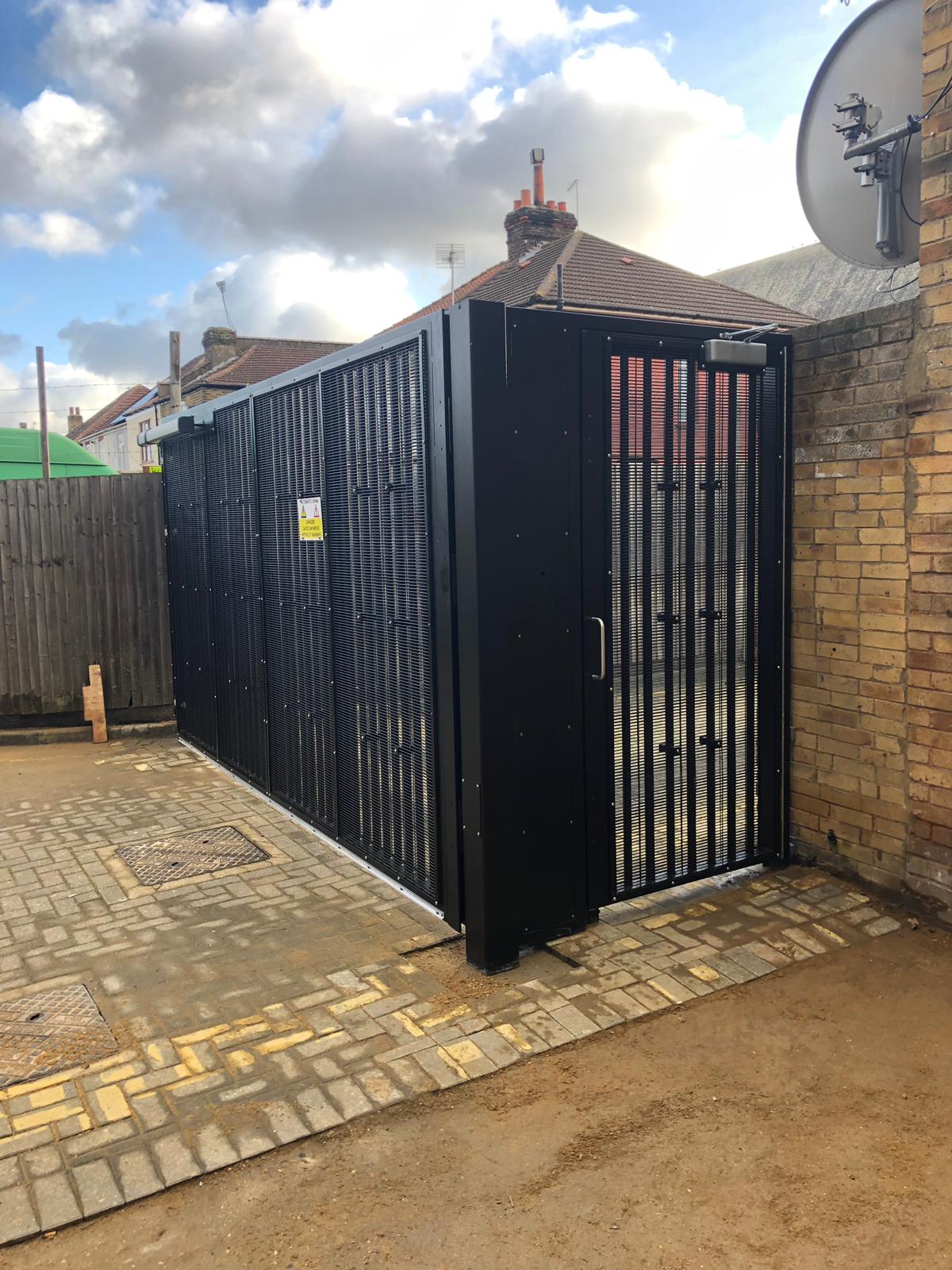 VEHICLE AND PEDESTRIAN LPS1175 SR2 STEEL GATES ALSO TESTED TO SR3 STANDARD